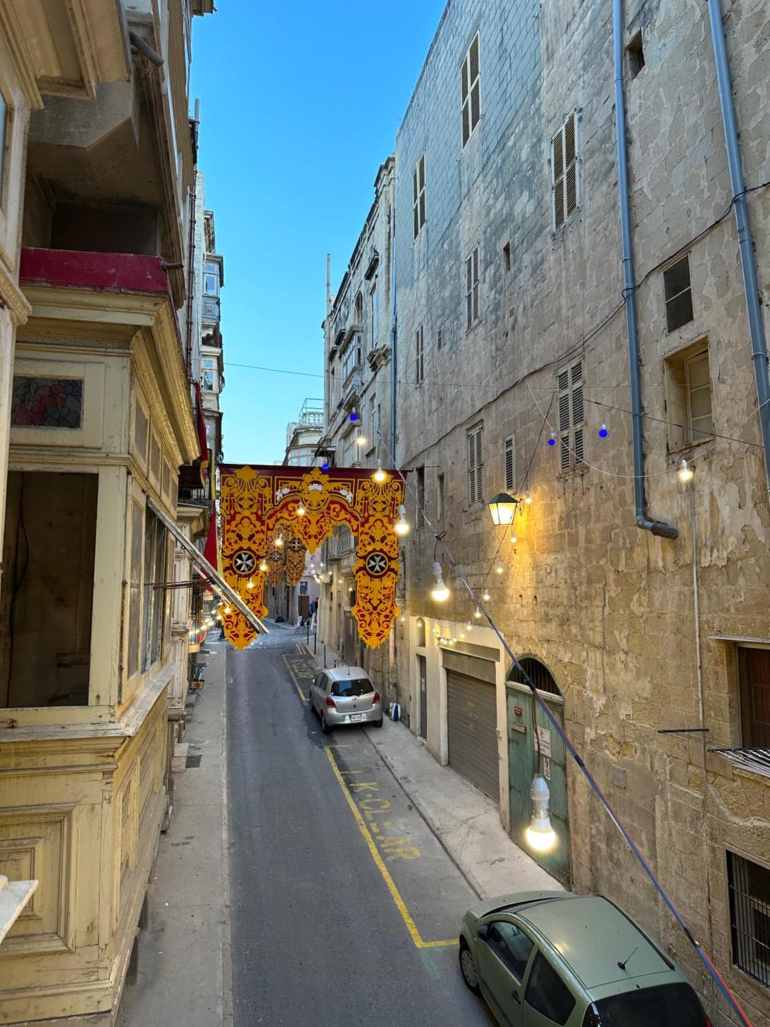 Vlt125 Experience Valletta Bagian luar foto